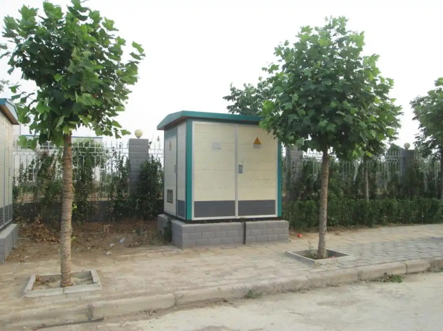 蒲城1000KVA欧式箱式变压器
